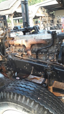 ขายรถบรรทุก10ล้อมิตซูบิชิสองเพลาด้ัม