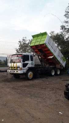ขายรถบรรทุก10ล้อมิตซูบิชิสองเพลาด้ัม