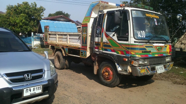 ขาย495000บาท รถฮี่โน่6ล้อดั้มเครื่อง195แรง สภาพดีพร้อมใช้