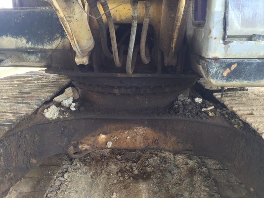 รถขุด SK200-3 M///..S/N16091..รถเดิมใช้งานได้ปกติ..รถดี สีสรรย์ไม่สวย