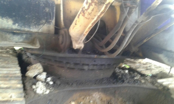 รถขุด SK200-3 M///..S/N16091..รถเดิมใช้งานได้ปกติ..รถดี สีสรรย์ไม่สวย