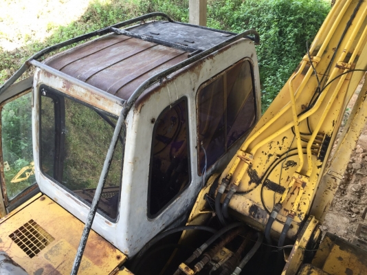 รถขุด SK200-3 M///..S/N16091..รถเดิมใช้งานได้ปกติ..รถดี สีสรรย์ไม่สวย