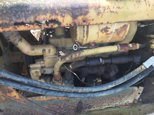 รถแทรกเตอร์CAT  D4D..ตีนเป็ด ฝาบาง เครื่องดีมาก....ใช้งานได้ปกติ