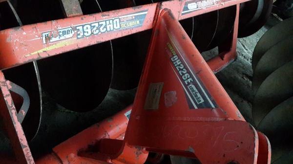 ขายผาน ตราช้าง. 22x6