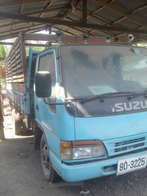 ขาย 6 ล้อ ISUZU กระบะยาว 4.20 เมตร เครื่อง 4BC2 100 แรงม้า คัสซีสวย เกียร์สั้น ทะเบียนพร้อมโอน ขาย 6 ล้อ ISUZU กระบะยาว 4.20 เมตร เครื่อง 4BC2 100 แรงม้า คัสซีสวย เกียร์สั้น ทะเบียนพร้อมโอน