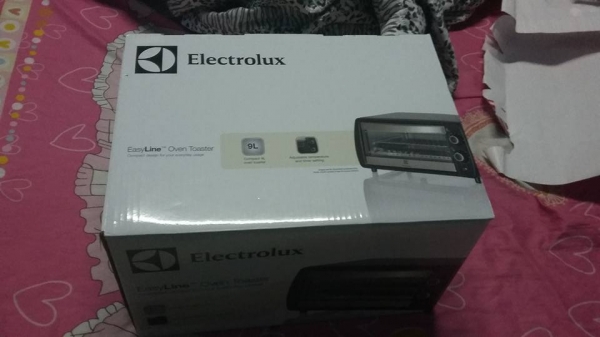 ตู้อบ อิเลกโทลัก ใหม่ 100\% ซื้อจากเดอะมอล  ยังไม่ได้ใช้ ขายถูก