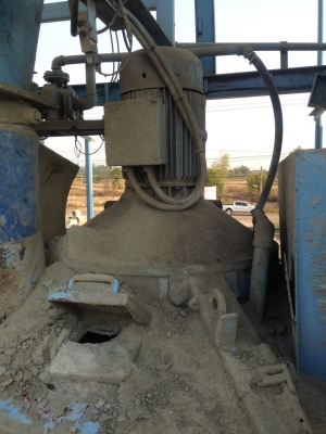 ขายแพล้นมิกปูนของเยอรมัน ขนาดครึ่งคิว พร้อมชุดคอลโทรลและสายไฟควบคุมระบบคอมพิวเตอร์ทั้งระบบ ราคา 750000