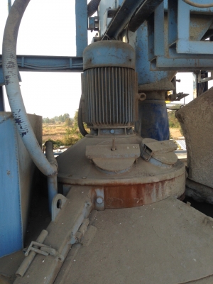 ขายแพล้นมิกปูนของเยอรมัน ขนาดครึ่งคิว พร้อมชุดคอลโทรลและสายไฟควบคุมระบบคอมพิวเตอร์ทั้งระบบ ราคา 750000