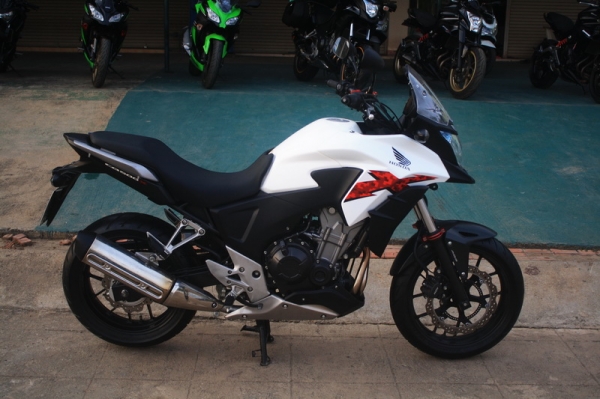 CB500X ปี2013 สีขาว รถเดิม 163,000 79bikeเพชรบูรณ์