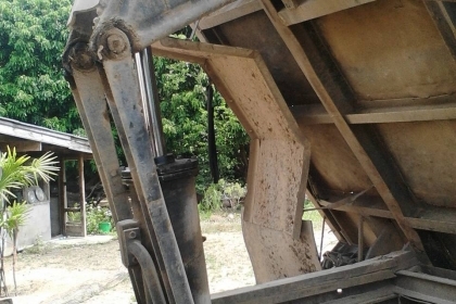 หกล้อ ฮีโน่ KR320 HO7D195ดั้ม5คิว สภาพดีสวยเดิมๆพร้อมใช้ ทะเบียนพร้อมโอน