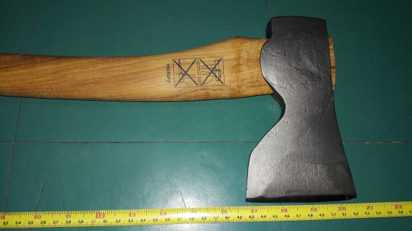 ขายขวานเสือ1 3/4ปอน HULT'S CELEBRATED AXES. MADE IN SWEDEN. ขายขวานเสือ1 3/4ปอน HULT'S CELEBRATED AXES. MADE IN SWEDEN.