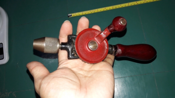 ขวานสว่านมือหมุนขนาดเล็กหายากStanley Made in Usa. ขวานสว่านมือหมุนขนาดเล็กหายากStanley Made in Usa.