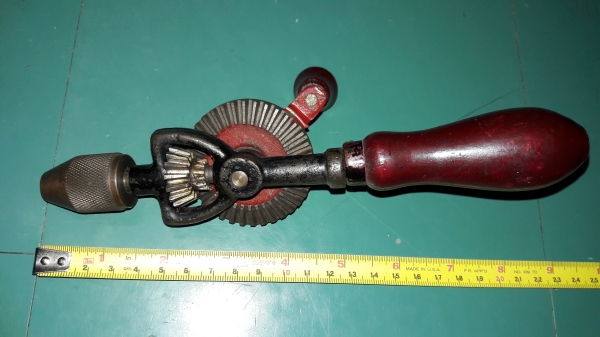 ขวานสว่านมือหมุนขนาดเล็กหายากStanley Made in Usa. ขวานสว่านมือหมุนขนาดเล็กหายากStanley Made in Usa.