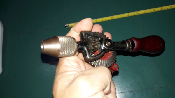 ขวานสว่านมือหมุนขนาดเล็กหายากStanley Made in Usa. ขวานสว่านมือหมุนขนาดเล็กหายากStanley Made in Usa.