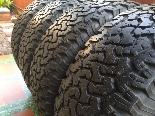 ยาง bf all 265/75/16 สวยๆ