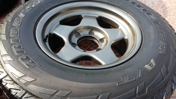 ขายล้อ bradley v สีเทา กัล ขอบ 16 สภาพ 95\% ครับ