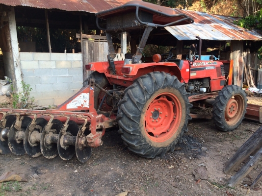 รถไถM5000ถูกๆพร้อมใช้งาน รถไถM5000ถูกๆพร้อมใช้งาน