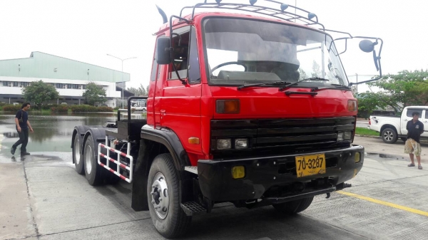 ขายรถ nisson ub 290