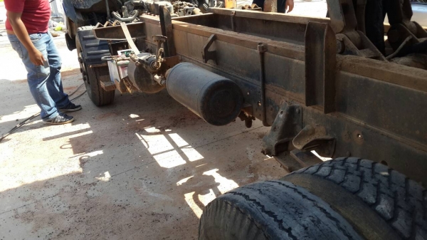 ขายหกล้อ NKR 110 ดั้ม สภาพพร้อมใช้งาน เครื่องเกียร์ดี คัชชีสวย เอกสารเล่มทะเบียนพร้อมโอน