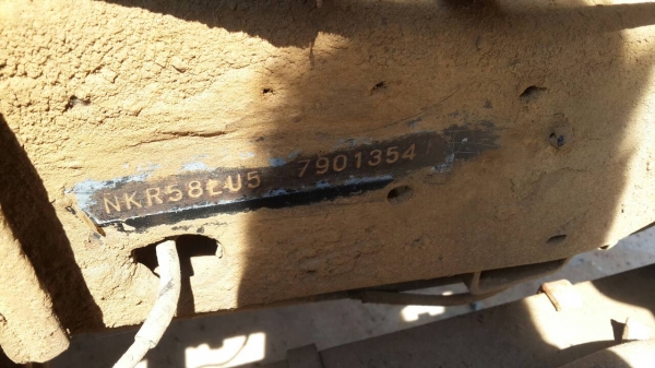 ขายหกล้อ NKR 110 ดั้ม สภาพพร้อมใช้งาน เครื่องเกียร์ดี คัชชีสวย เอกสารเล่มทะเบียนพร้อมโอน