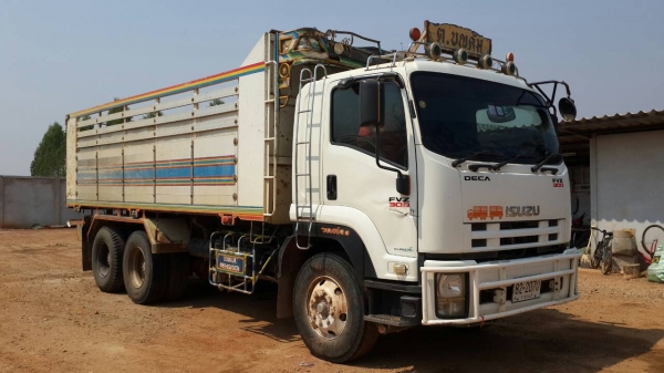 ขายสิบล้อ ISUZU DEGA300 แม่ลูกดั้ม สภาพพร้อมใช้งาน เอกสารพร้อมโอน