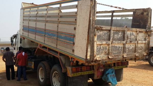 ขายสิบล้อ ISUZU DEGA300 แม่ลูกดั้ม สภาพพร้อมใช้งาน เอกสารพร้อมโอน