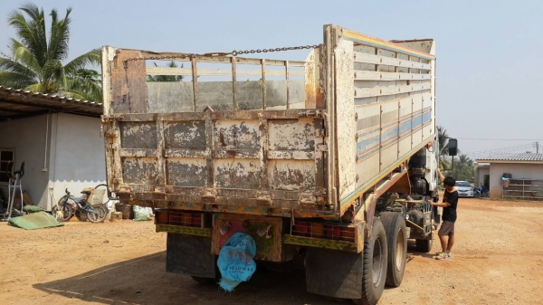 ขายสิบล้อ ISUZU DEGA300 แม่ลูกดั้ม สภาพพร้อมใช้งาน เอกสารพร้อมโอน