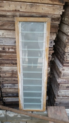 ชุดบานเกร็ดกระจกชาไม้แดง