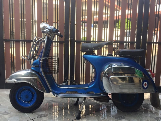 Vespa Super 150 อิตาลี