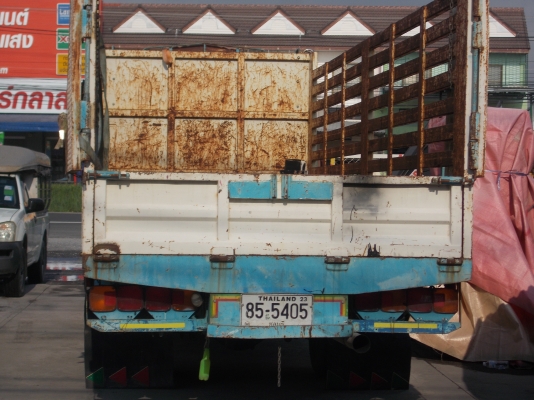 รถหกล้อ รถหกล้อ