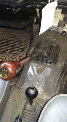 ซูซูกิ แคริเบี้ยน 4*4 สีขาว ปี 31 สภาพเก่าเก็บ เดิม ๆ ราคา เบา ๆ