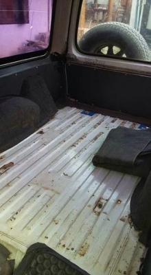 ซูซูกิ แคริเบี้ยน 4*4 สีขาว ปี 31 สภาพเก่าเก็บ เดิม ๆ ราคา เบา ๆ