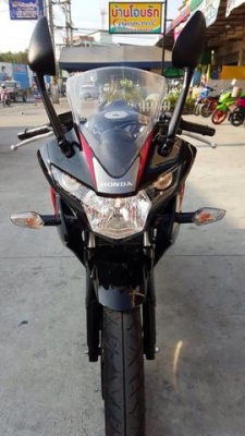 Honda Cbr 150i สีดำ สภาพป้ายแดง รถ 4 เดือน ใช้งานน้อย 491 กม สวย ๆ