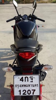 Honda Cbr 150i สีดำ สภาพป้ายแดง รถ 4 เดือน ใช้งานน้อย 491 กม สวย ๆ