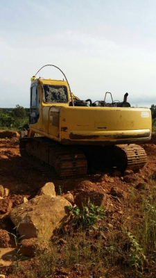 ขาย 675,000 รถแบคโฮ KOMATSU pc 200-6ไฟฟ้าครบเอวแน่นช่วงล่างเต็มรถสวยพร้อมใช้เอกสารเล่มทะเบียนพร้อมโอน 090-772-3710 090-772-3708 ขาย 675,000 รถแบคโฮ KOMATSU pc 200-6ไฟฟ้าครบเอวแน่นช่วงล่างเต็มรถสวยพร้อมใช้เอกสารเล่มทะเบียนพร้อมโอน 090-772-3710 090-772-3708