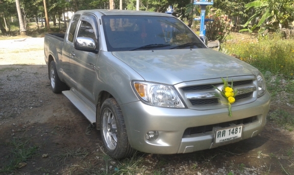 TOYOTA Vigo 2.5G 2006 มือเดียวพร้อมใช้งาน วิ่ง 1.3 แสน โทร 0915277882 TOYOTA Vigo 2.5G 2006 มือเดียวพร้อมใช้งาน วิ่ง 1.3 แสน โทร 0915277882