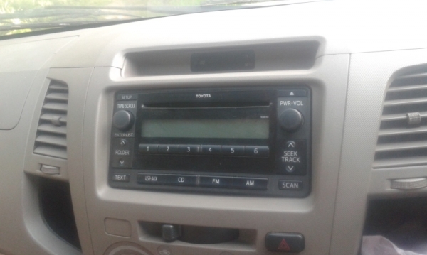 TOYOTA Vigo 2.5G 2006 มือเดียวพร้อมใช้งาน วิ่ง 1.3 แสน โทร 0915277882 TOYOTA Vigo 2.5G 2006 มือเดียวพร้อมใช้งาน วิ่ง 1.3 แสน โทร 0915277882