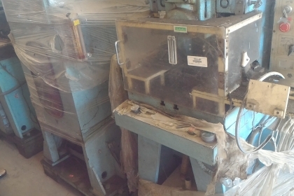 เครื่องปั๊มแอร์ครัช กดอัดขึ้นรูปชิ้นงาน ยี่ห้อ SAMYANG HEAVY MACHINERY ขนาดแรงกดปั๊ม 25 ตัน  (เหลือ 3 เครื่อง) เครื่องพร้อมใช้งานได้เลย