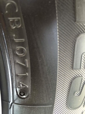 ขายยางบริสโตนดูราวิส ปี14 215/70/16 4 เส้น ราคา 6,500 บาท ขายยางบริสโตนดูราวิส ปี14 215/70/16 4 เส้น ราคา 6,500 บาท