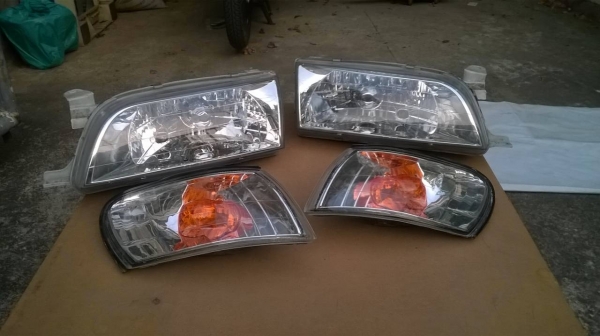 ถังแก็สรถมือสอง   ไฟหน้ารถ