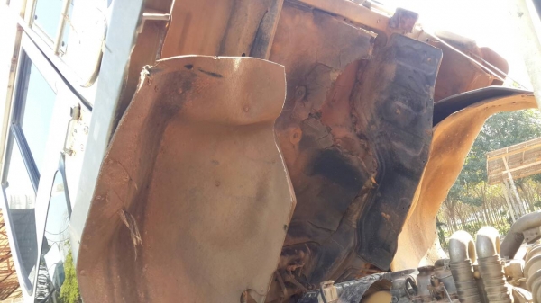 ขายด่วน MITSUBISHI FN527F6XXX สภาพพร้อมใช้งาน เครื่องเกียร์ดี คัชชีสวย ยางพร้อมใช้ เอกสารพร้อมโอน