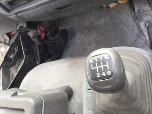 รถโม่มือสองญี่ปุ่น NISSAN UD เครื่องFE6 โม่4คิว