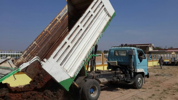 ขายหกล้อดั้ม ISUZU NRR เครื่อง175เบรคทริฟฟี่ พ่วงมาลัยเพาเวอร์ คัชชีสวย ยางพร้อมใช้งาน กระบะดี้มสวย เอกสารพร้อมโอน