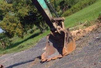 **680,000 บ.ต่อรอง/// แบคโฮ KOBELCO SK100 MARK V(5) Super ไฟครบ อินวอย **ขาย KOBELCO MARK-5 SK100 ซุปเปอร์ แบคโฮ100 สภาพดี พร้อมใช้งาน เอกสารอินวอย HYD.EXCAVATOR KOBELCO SK100 MARK V(5) SUPER ไฟฟ้าครบ เครื่องเดิม ปั้มเดิม ครับ เครื่อง ISUZU 4BG1-4สูบ 78HP