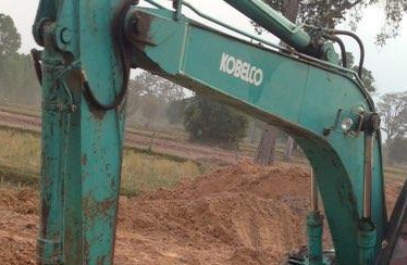 **680,000 บ.ต่อรอง/// แบคโฮ KOBELCO SK100 MARK V(5) Super ไฟครบ อินวอย **ขาย KOBELCO MARK-5 SK100 ซุปเปอร์ แบคโฮ100 สภาพดี พร้อมใช้งาน เอกสารอินวอย HYD.EXCAVATOR KOBELCO SK100 MARK V(5) SUPER ไฟฟ้าครบ เครื่องเดิม ปั้มเดิม ครับ เครื่อง ISUZU 4BG1-4สูบ 78HP