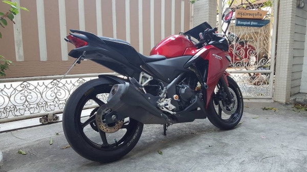 ขออนุญาติขาย HONDA CBR 250R ทะเบียนเลขสวย เลข 5 ฟรีค่าโอน ขออนุญาติขาย HONDA CBR 250R ทะเบียนเลขสวย เลข 5 ฟรีค่าโอน