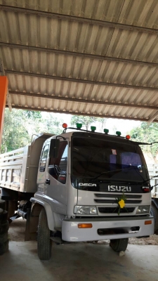 รถอีซูซุ 6 ล้อดั้ม FTR  195 แรงม้า. ปี 40   สนใจติดต่อ  081 - 6079515