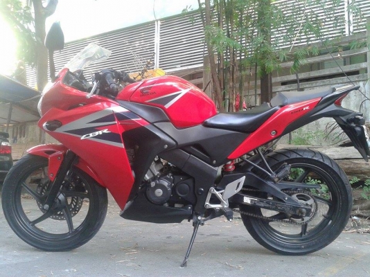ขายลูกเดียว CBR150i ปี2554 ราคาเบาๆ เล่มชุดโอนครบ