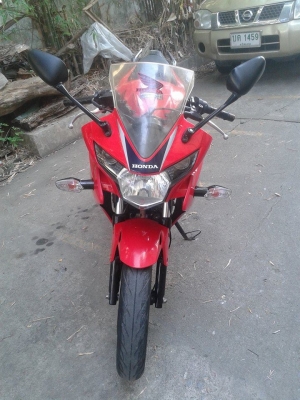 ขายลูกเดียว CBR150i ปี2554 ราคาเบาๆ เล่มชุดโอนครบ