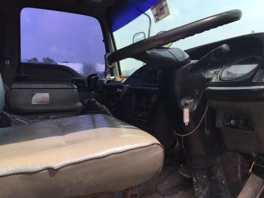 รถอีซูซุ  10  ล้อ โม่ปูน  FXZ  270 แรงม้า. ปี 49.    สนใจติดต่อ  081 - 6079515